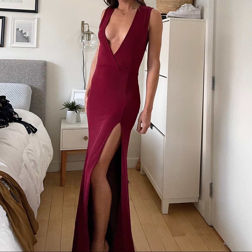 Lurelly x REVOLVE Amber Dress in Wine